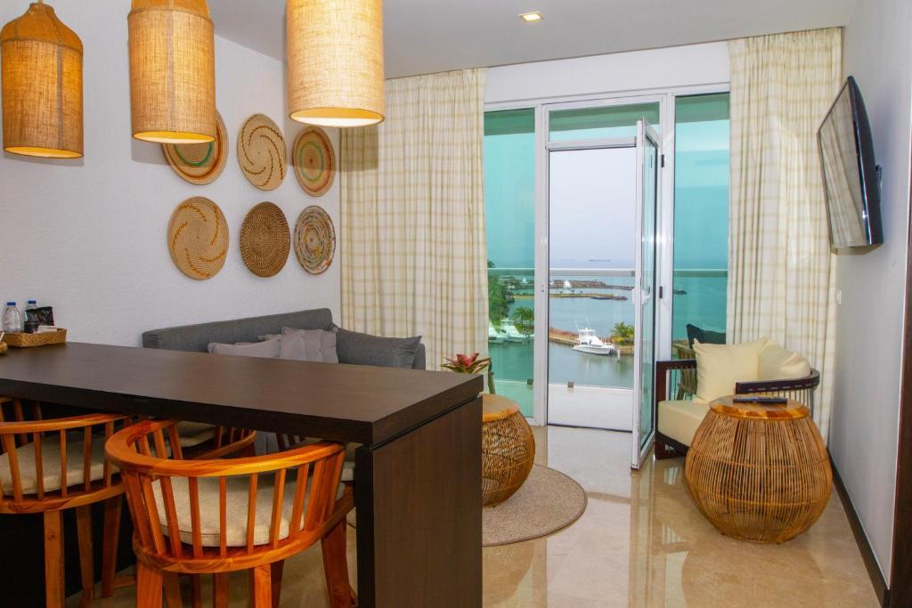 Eurobuilding Hotel & Suites Lecheria Екстер'єр фото